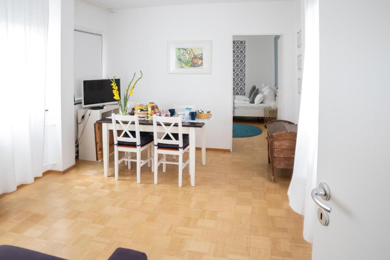 B&B My Place Mit Fruehstueckspaket - With Breakfastbox Frankfurt am Main Buitenkant foto