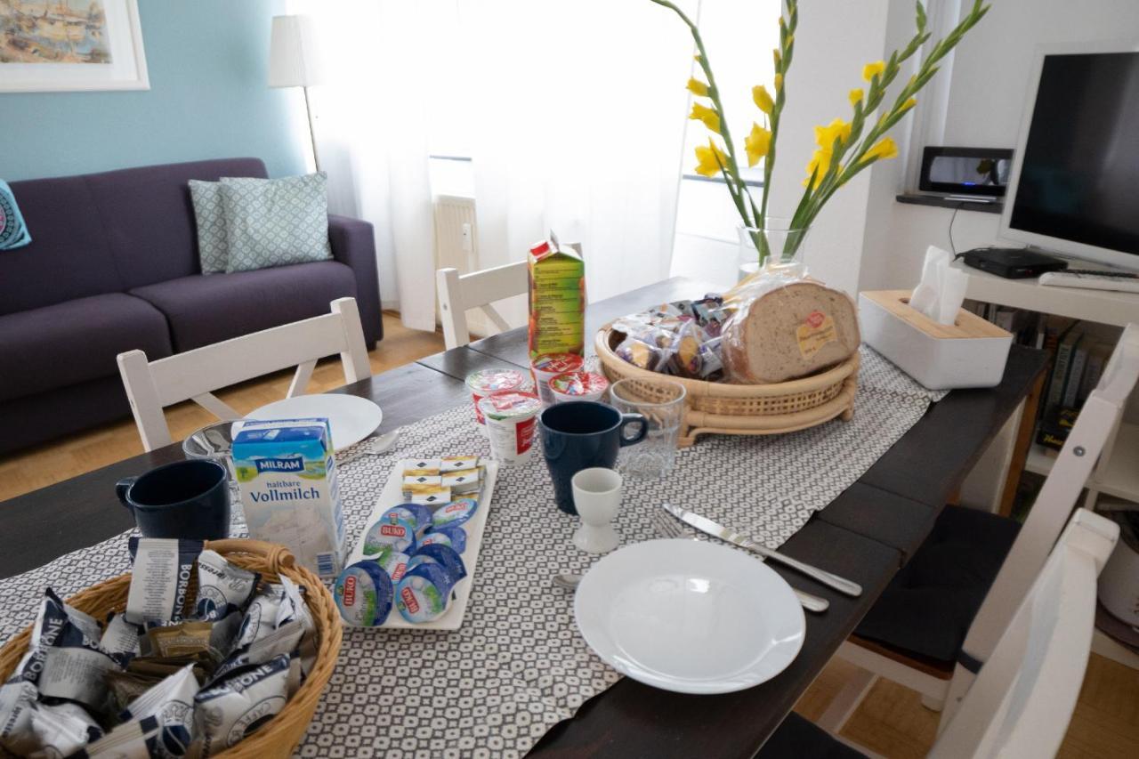 B&B My Place Mit Fruehstueckspaket - With Breakfastbox Frankfurt am Main Buitenkant foto