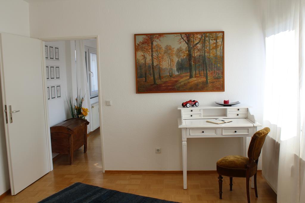 B&B My Place Mit Fruehstueckspaket - With Breakfastbox Frankfurt am Main Kamer foto